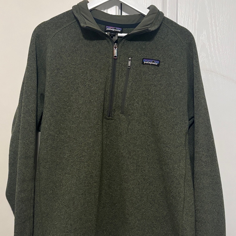 Patagonia Men's Olive Zip-Up Sweater